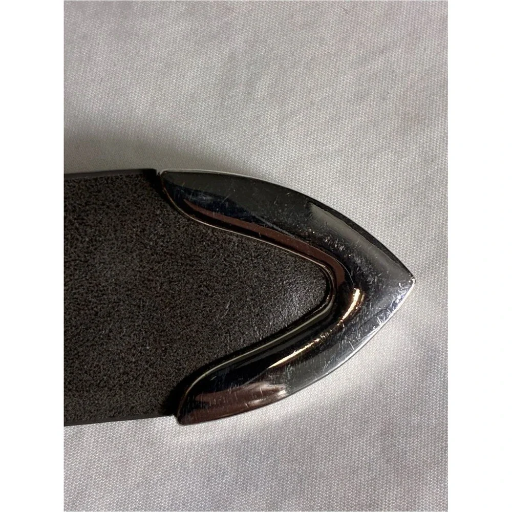 Womens belt Vince Camuto 40” long gray leather silver buckle plus triple ring